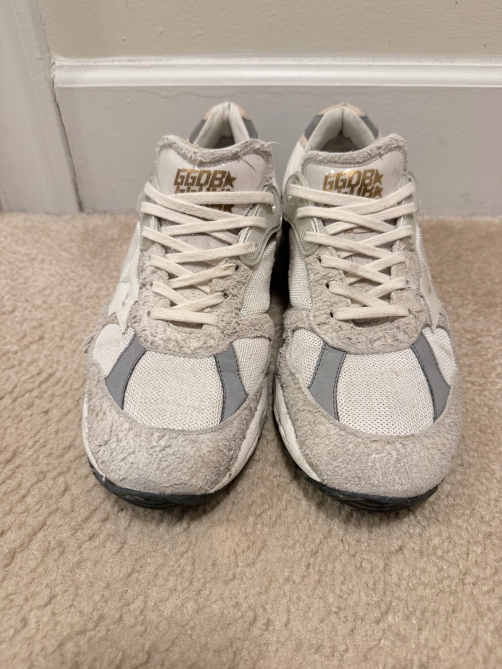 Golden Goose Dadstar White and Light Gray Distressed Low-Top Sneakers 42